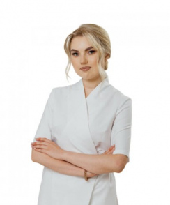 Хромова Алина Дмитриевна стоматолог-терапевт
